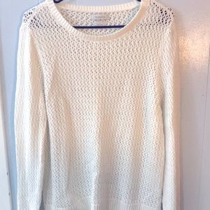 White Knit Van-Heusen Sweater